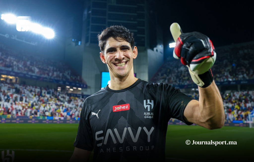 الهلال السعودي: الحارس ياسين بونو تعافى من الإصابة وعاد للتداريب الجماعية