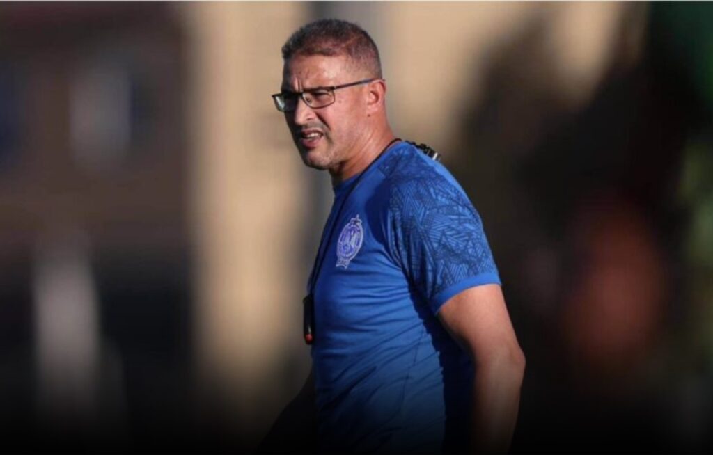 الجيناني يقرر وضع حد لمسيرته بالرجاء الرياضي