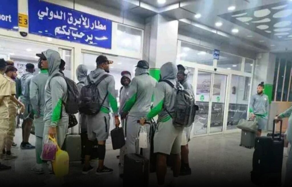 انسحاب منتخب نيجيريا.. الاتحاد الليبي و”كاف” يوضحان