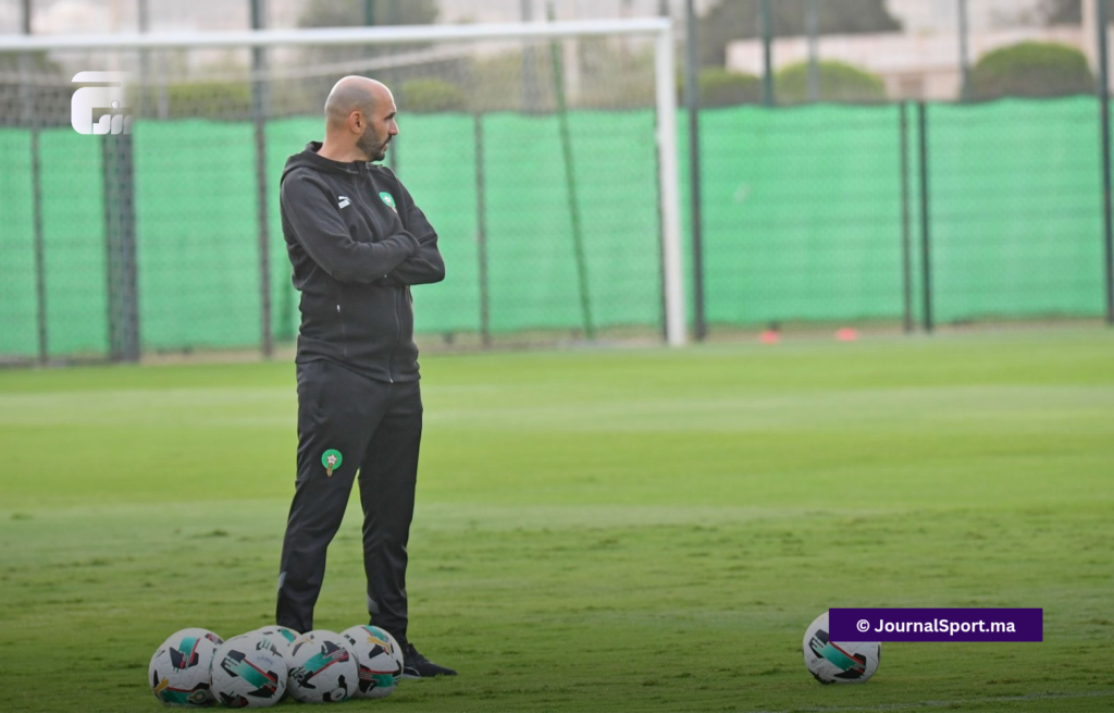 الركراكي يختار بديل بنعبيد ضمن قائمة الأسود