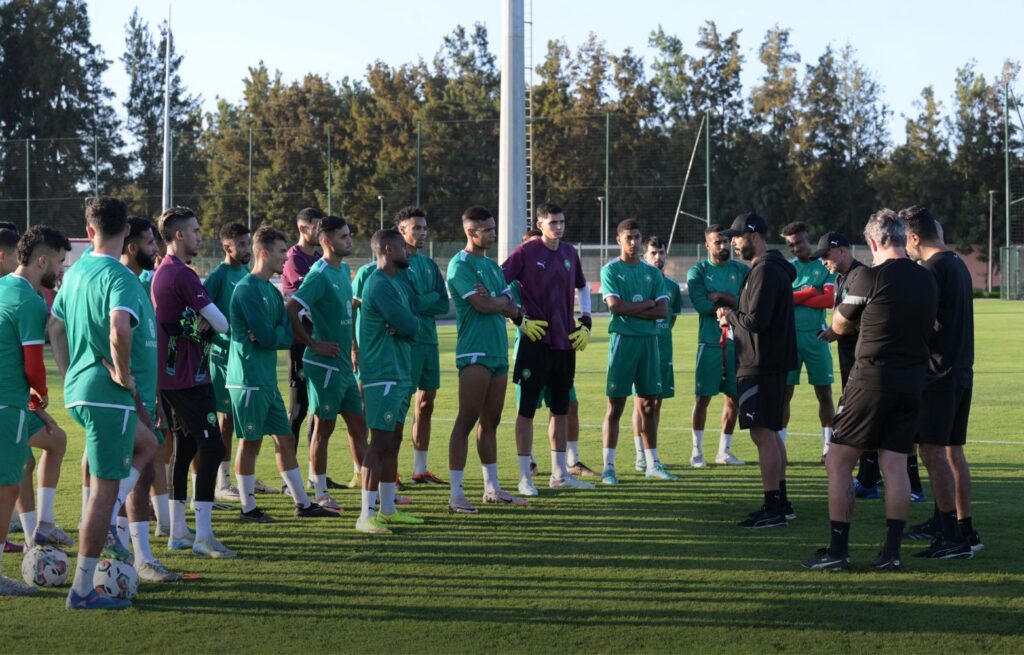 سفر المنتخب المحلي المغربي يفاجئ أندية البطولة