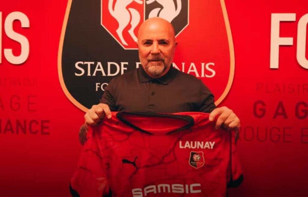 تعيين الأرجنتيني خورخي سامباولي مدربا جديدا لفريق رين الفرنسي