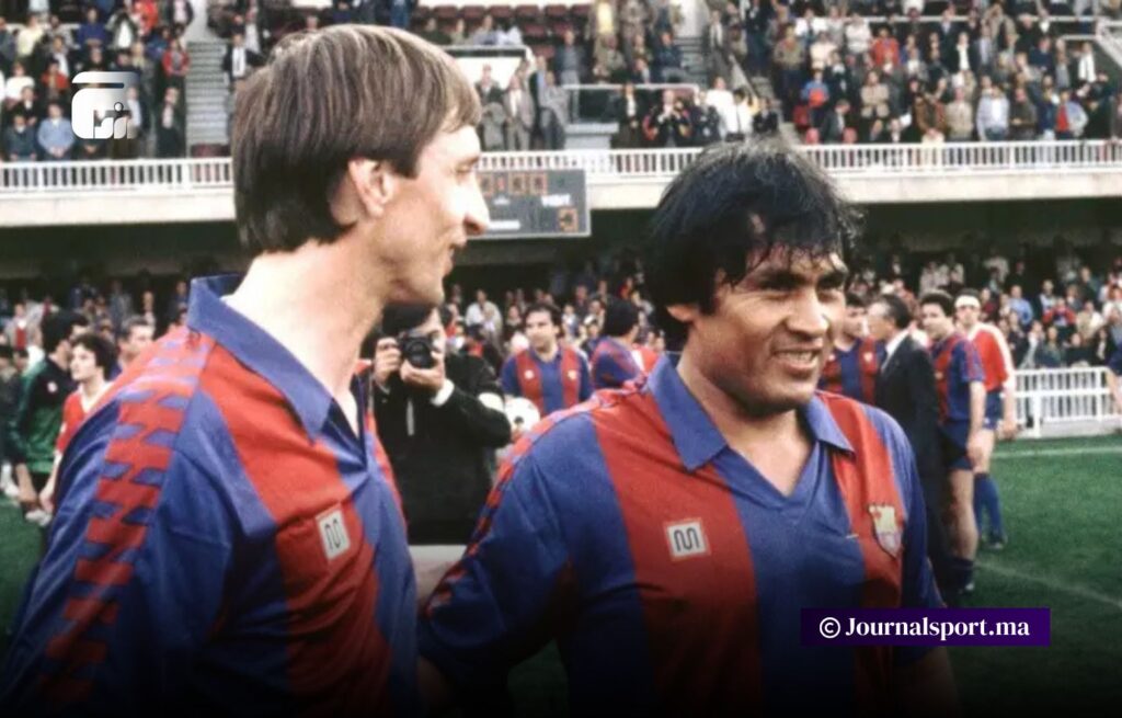 وفاة لاعب برشلونة الأسبق البيروفي سوتيل عن عمر 75 سنة