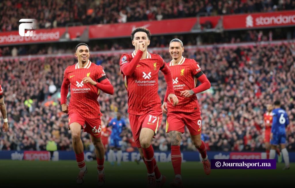 بطولة إنجلترا.. ليفربول يسعى لتعزيز الصدارة في الجولة الـ 14