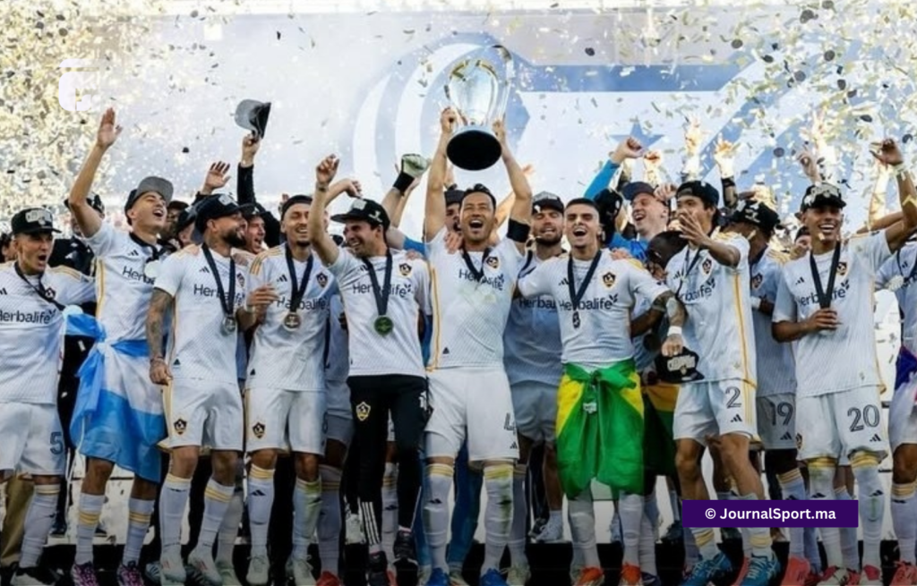 غالاكسي يفوز 2-1 على رد بولز ويحرز كأس رابطة الدوري الأمريكي