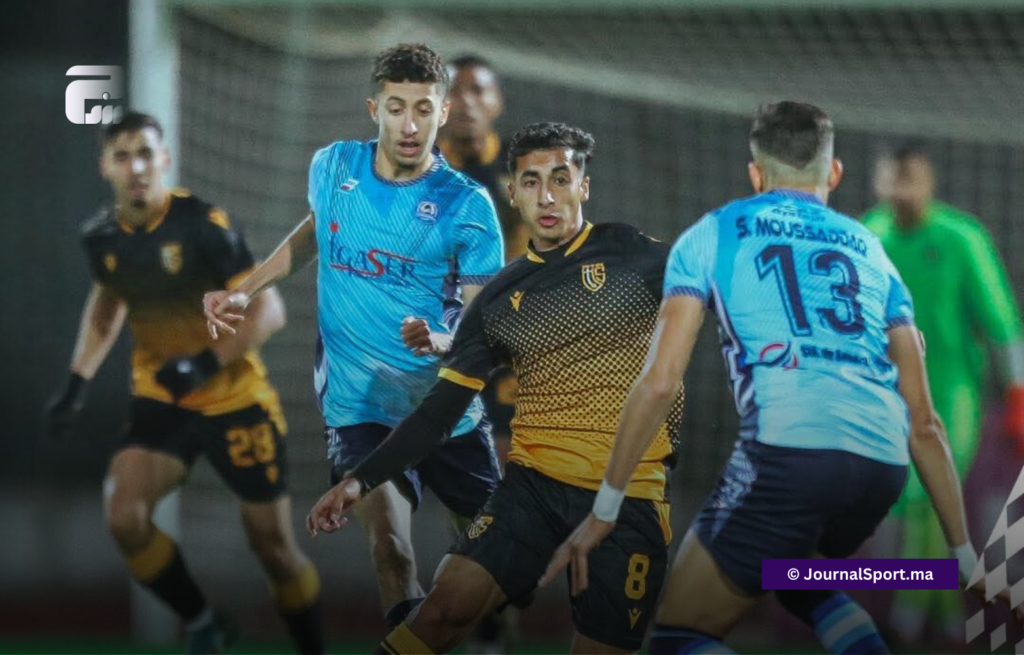 البطولة الاحترافية.. تعادل اتحاد تواركة مع ضيفه نهضة الزمامرة 
