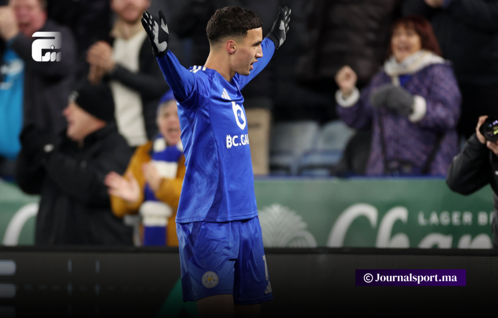 المغربي الخنوس يقود ليستر إلى هزم ويست هام بـ”ثلاثية” ويُتوّج أفضل لاعب