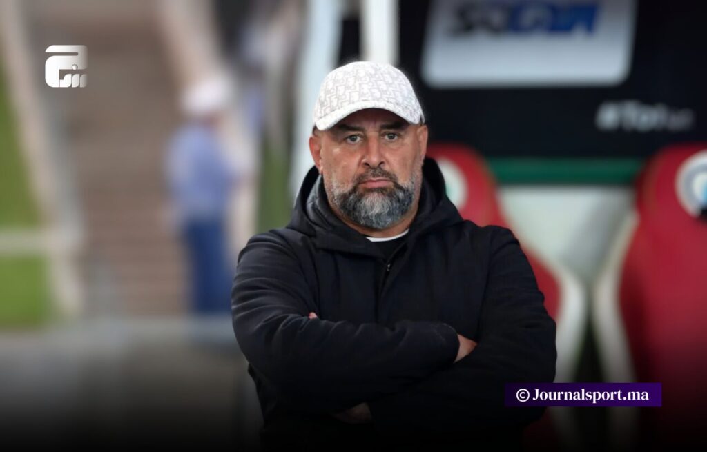 المدرب الجزائري عبد الحق بنشيخة يعلن مغادرته لشبيبة القبائل