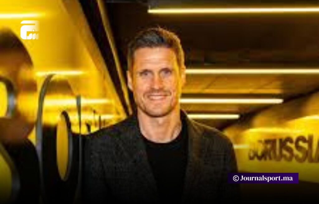 دورتموند يمدد عقد مديره الرياضي كيهل