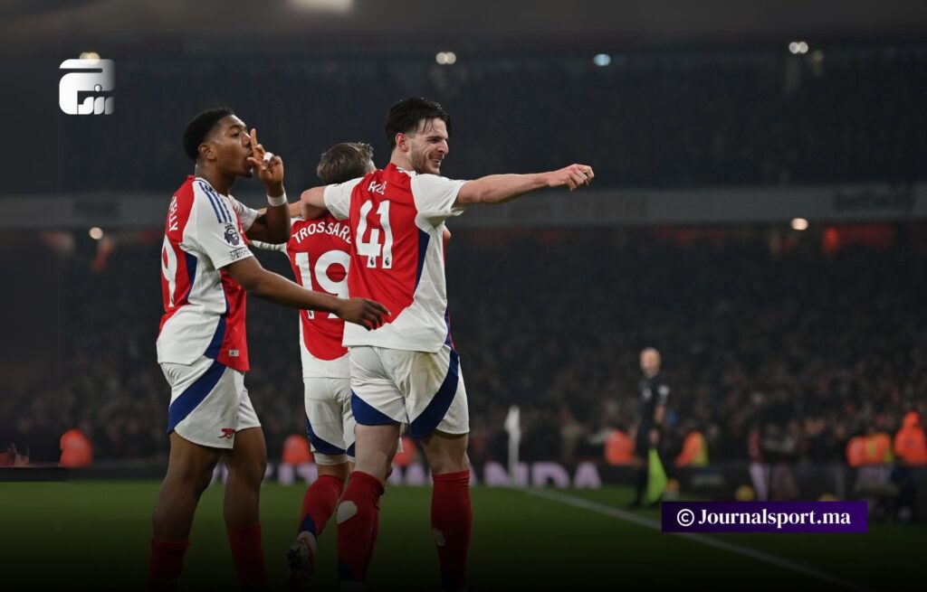 أرسنال يهزم توتنهام ويقلص الفارق عن ليفربول