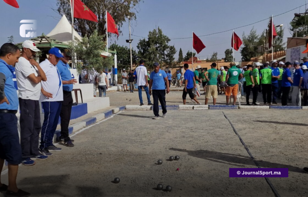 كرة حديدية.. تتويج الفائزين في النسخة الأولى للبطولة الدولية لطانطان