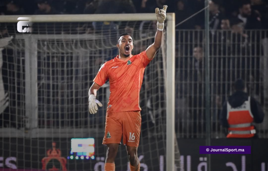 الوداد يجدد مفاوضاته للحارس بنعبيد