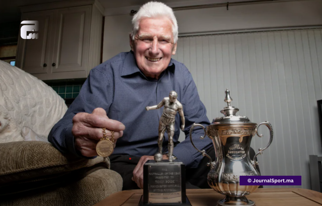 وفاة قائد ومدرب مانشستر سيتي الإنجليزي السابق 