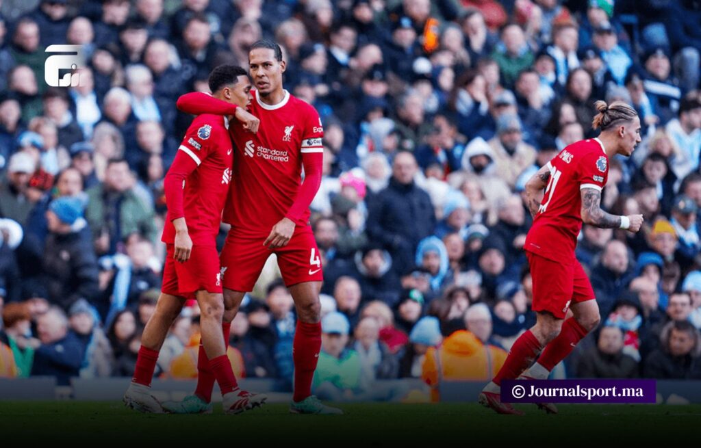 فان دايك يدافع عن ألكسندر-أرنولد بعد أدائه السيء أمام يونايتد