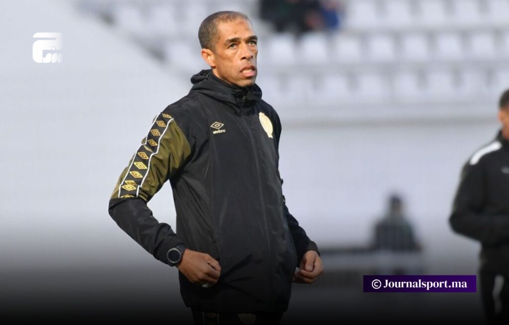 أزيد من 40 مليون لفسخ الرجاء تعاقده مع عبد الصادق