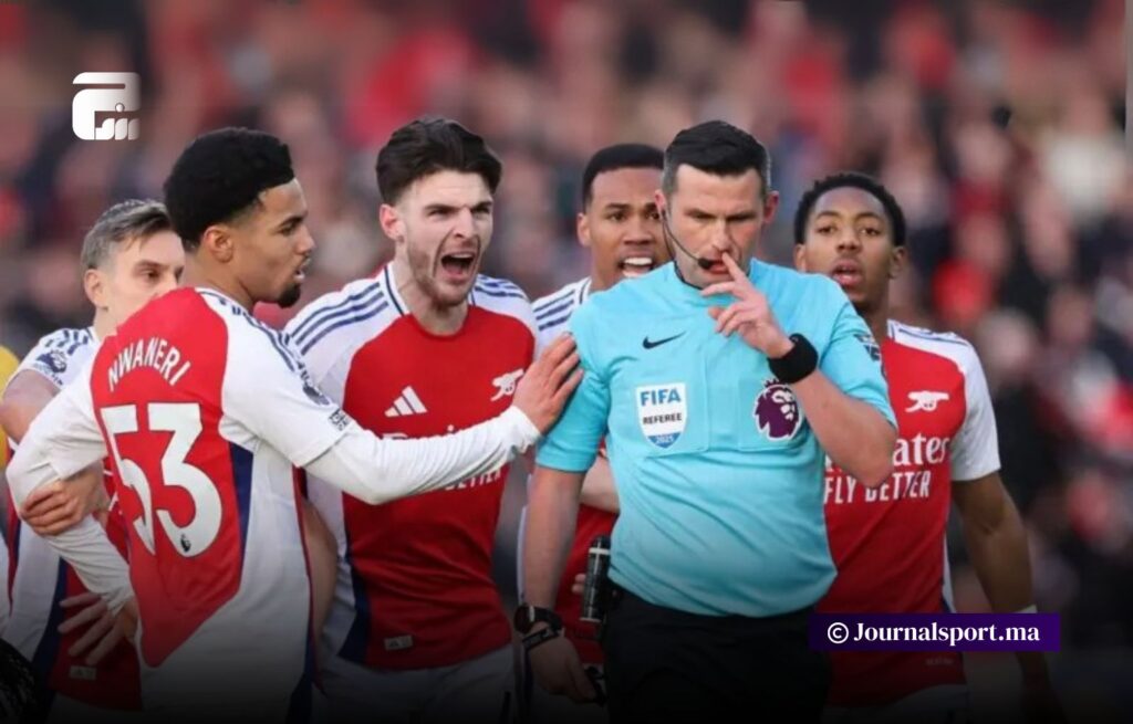 تغريم أرسنال لإخفاقه في السيطرة على لاعبيه بعد واقعة طرد