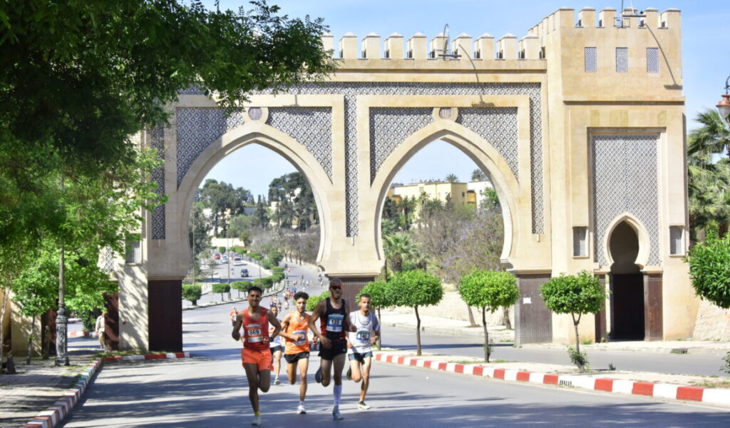 المغربي عز الدين فيرون يتوج بالماراثون الروحي الدولي لفاس