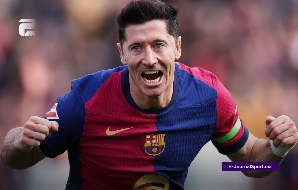 ليفاندوفسكي يقود برشلونة للفوز على ألافيس