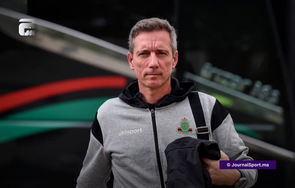 الغيابات تقلق مدرب الجيش الملكي قبل الكلاسيكو 