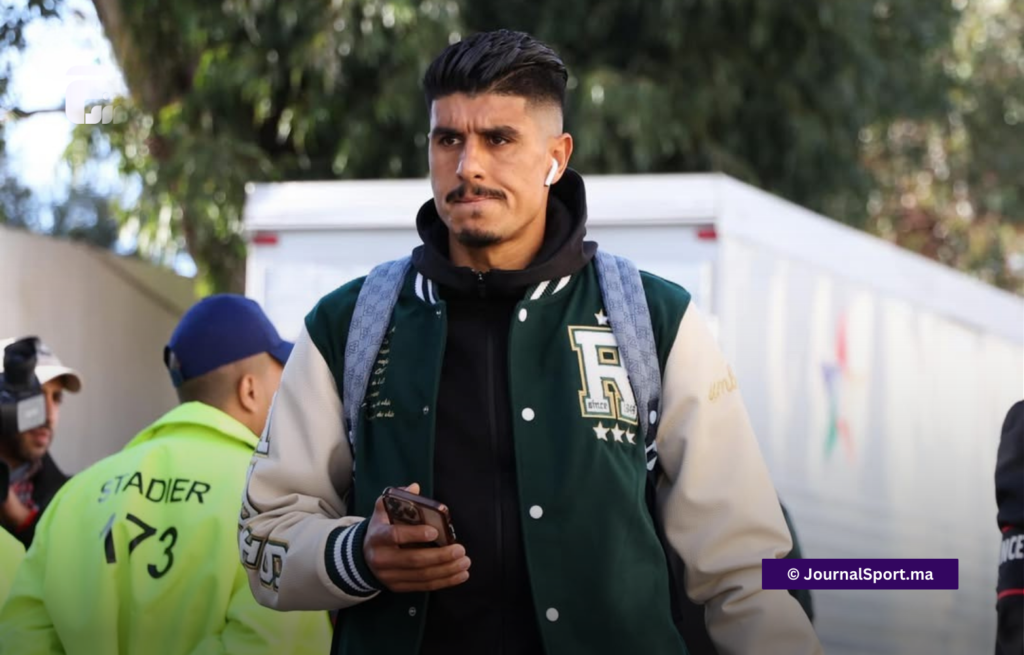 لاعبان لتعويض غياب خفيفي بالرجاء