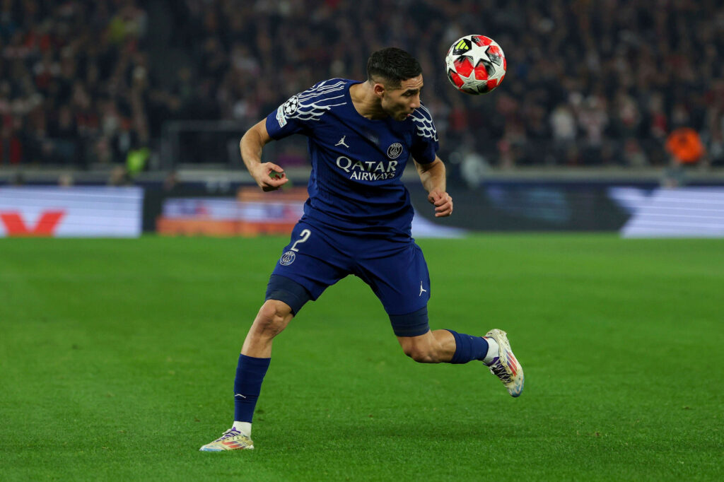 حكيمي: محبطون بفعل الهزيمة لكن متفائلون بالإياب في ليفربول