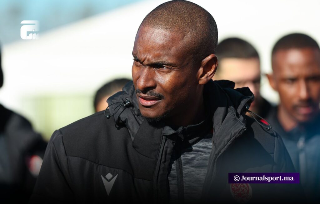 الإصابات صداع في رأس مدرب الوداد موكوينا