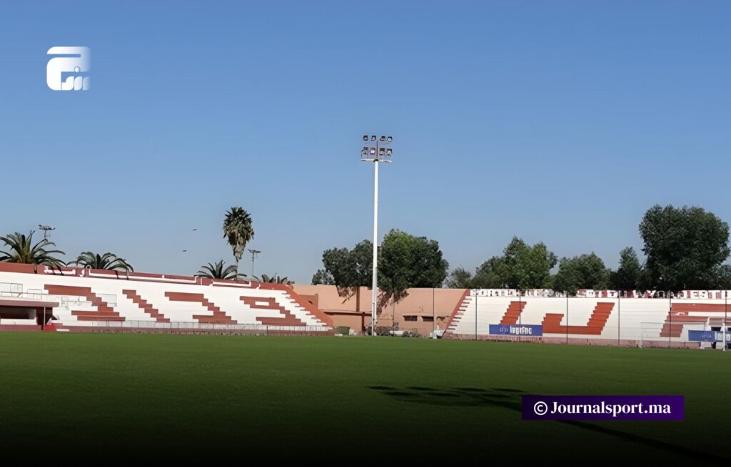 الوداد يبدأ إصلاح ملعب ويلنيس بتشييد مدرج