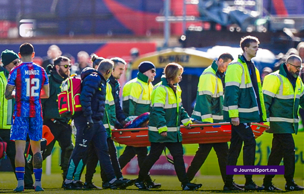 نقل مهاجم كريستال بالاس ماتيتا إلى المستشفى إثر تدخل عنيف