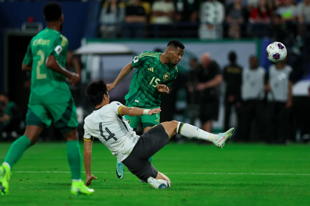 المنتخب السعودي يستعيد آماله المونديالية