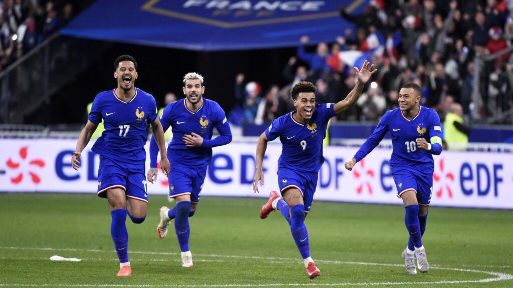 المنتخب الفرنسي يتأهل لنصف النهاية