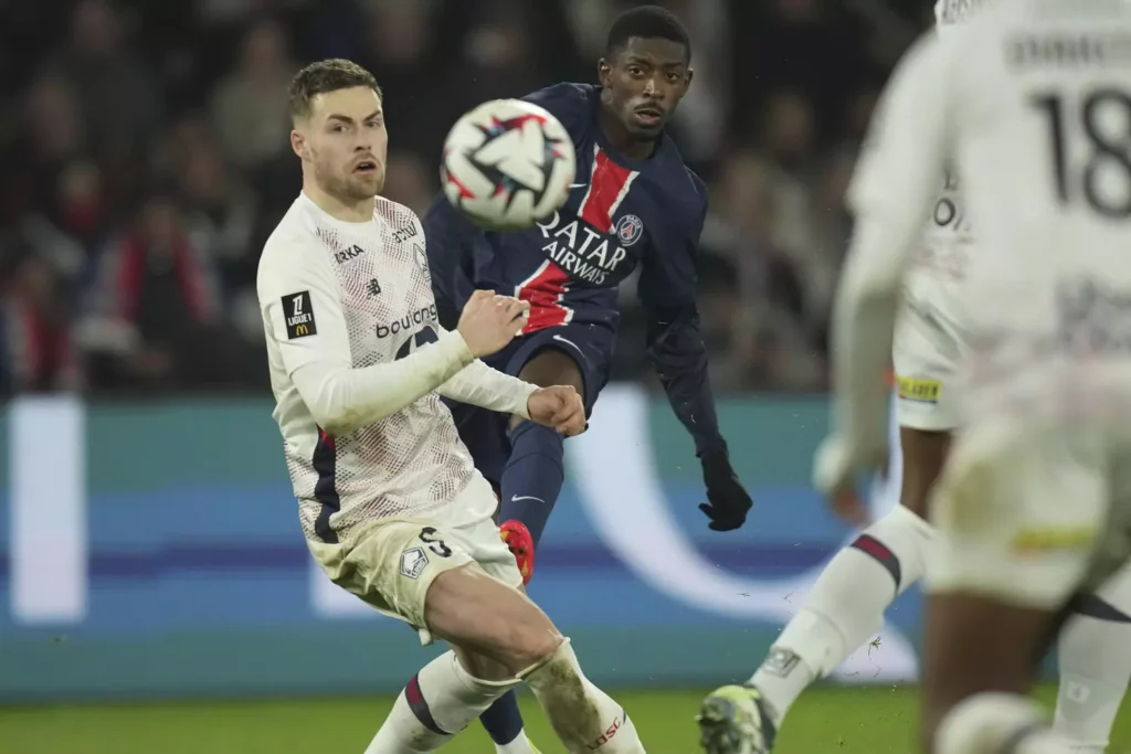 باريس سان جيرمان يواصل سلسلة انتصاراته ويتجاوز ليل برباعية