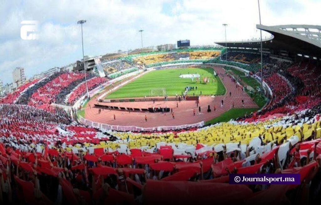 هذا المساء.. “مقاطعة” و”حشد” و”جدل” في ديربي الوداد والرجاء