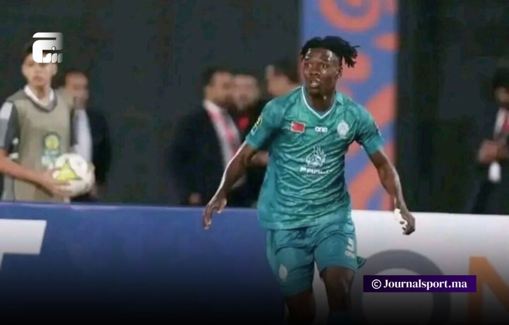 الشابي يستبعد بيكورو من استعدادات الرجاء لمباراة الديربي أمام الوداد