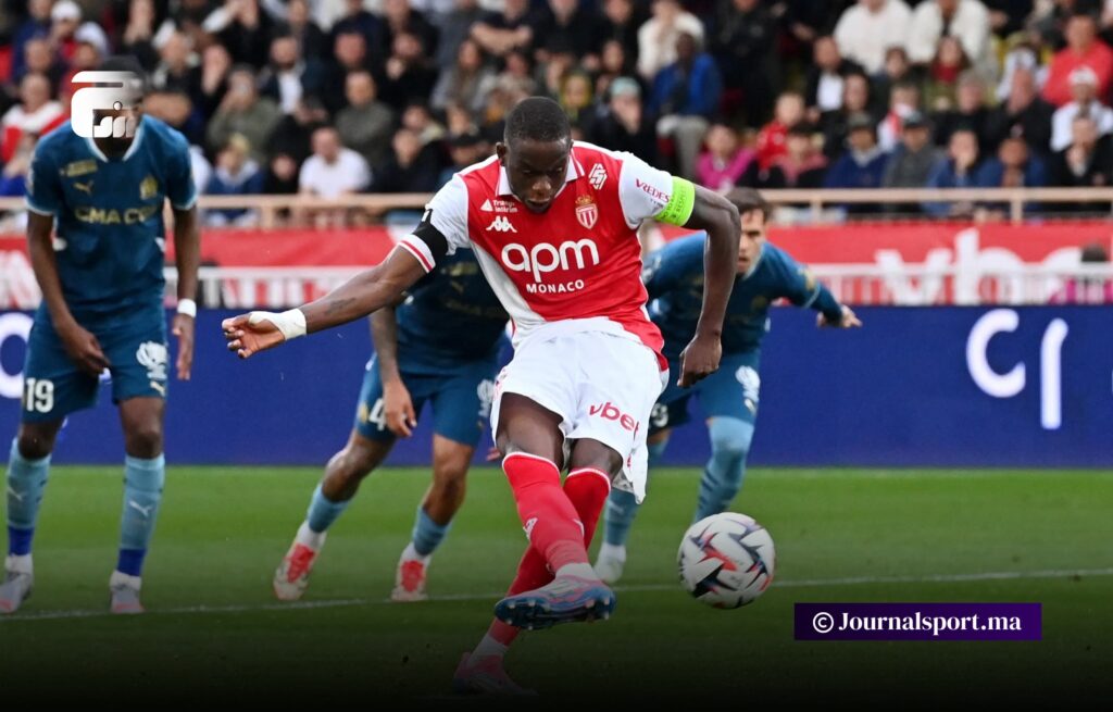 موناكو يكتسح مرسيليا بثلاثية نظيفة