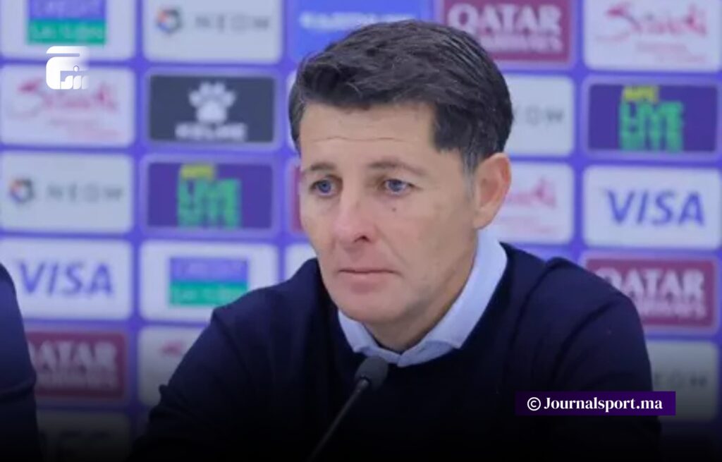 تدوينة على تطبيق “إنستغرام” تتسبب في إقالة مدرب المنتخب العراقي