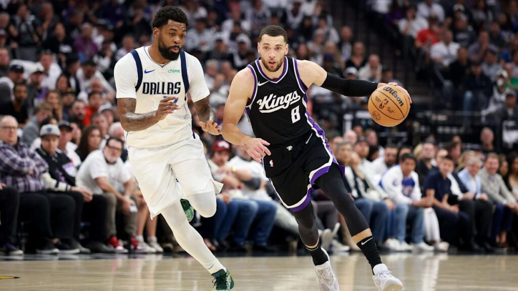 هيت وغريزليز يحسمان آخر بطاقتين في الأدوار الإقصائية