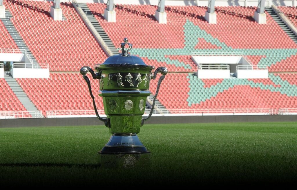 كأس العرش.. هذه أطراف ربع النهائي في انتظار اكتمالها بإجراء مؤجلين