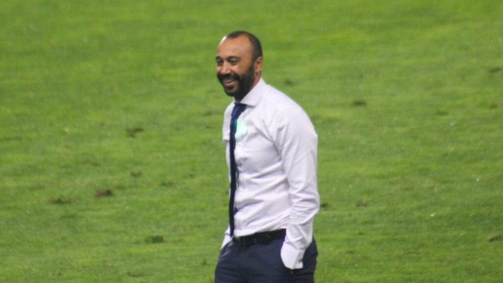 عموتة يرشح السكتيوي لتدريب المنتخب العراقي