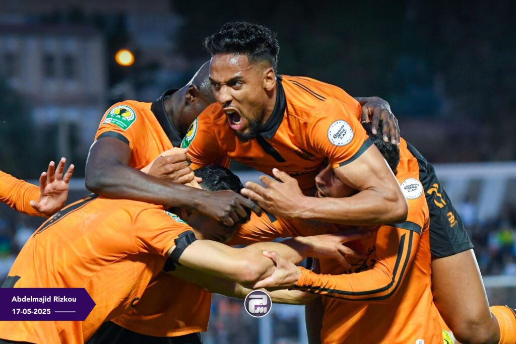 نهائي كأس “كاف”.. نهضة بركان يهزم سيمبا ذهابا ويقترب من ثالث لقب له 