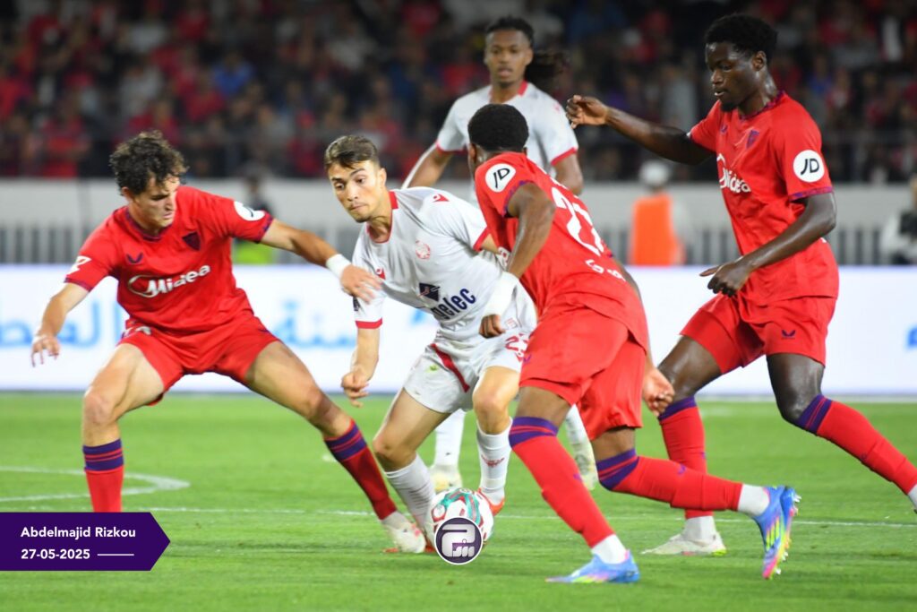 الوداد يخسر أمام إشبيلية في أول اختبار إعدادي لمونديال الأندية