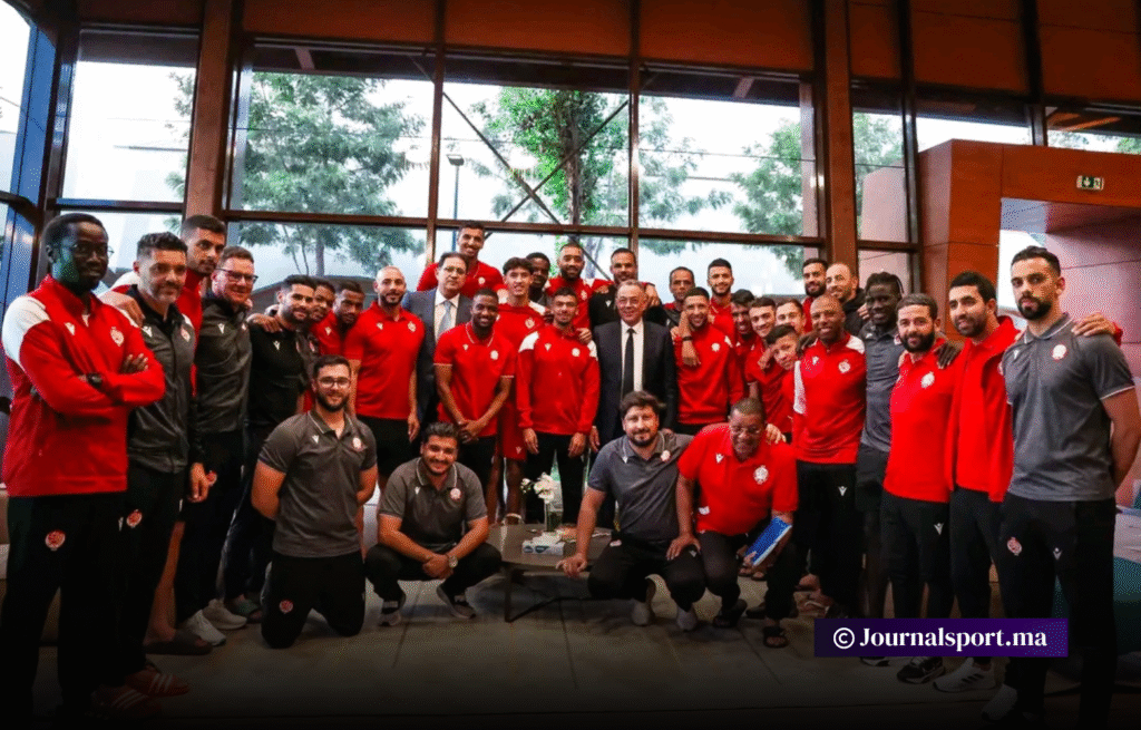 لقجع يخص الوداد بزيارة تحفيزية