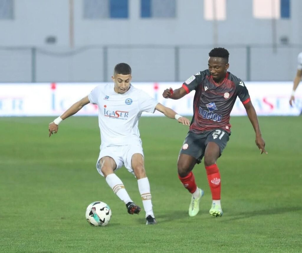 الجيش الملكي يستعيد لاعبه البوشقالي مقابل 80 مليون سنتيم