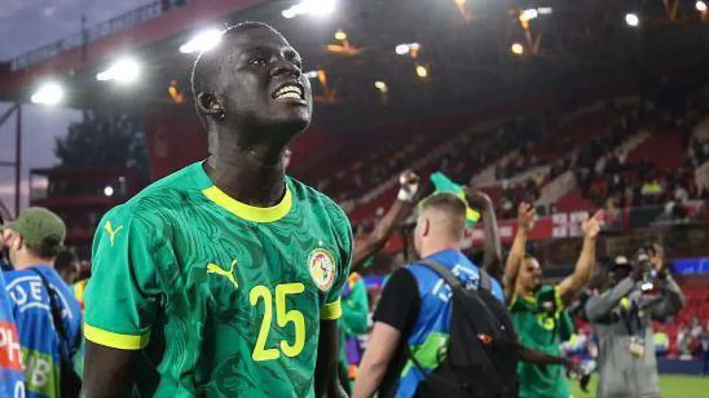 وست هام يتعاقد مع المدافع السنغالي ضيوف