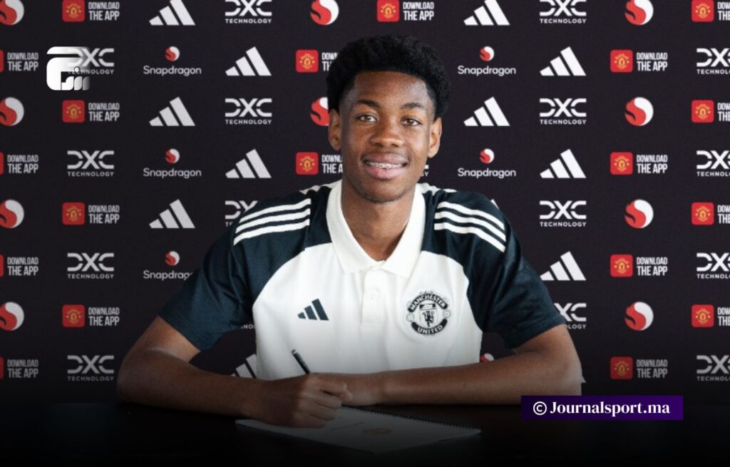 مانشستر يونايتد يتعاقد مع المهاجم الفرنسي إنزو كانا