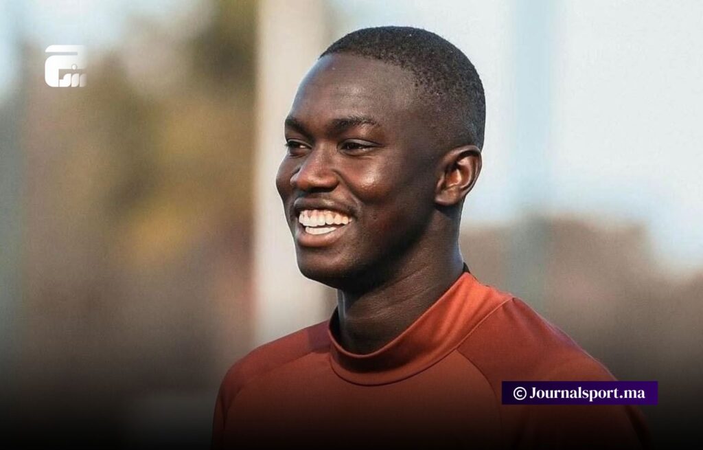 الفحوصات الطبية تفصل لامين كمارا عن التوقيع في كشوفات ستوك سيتي الإنجليزي