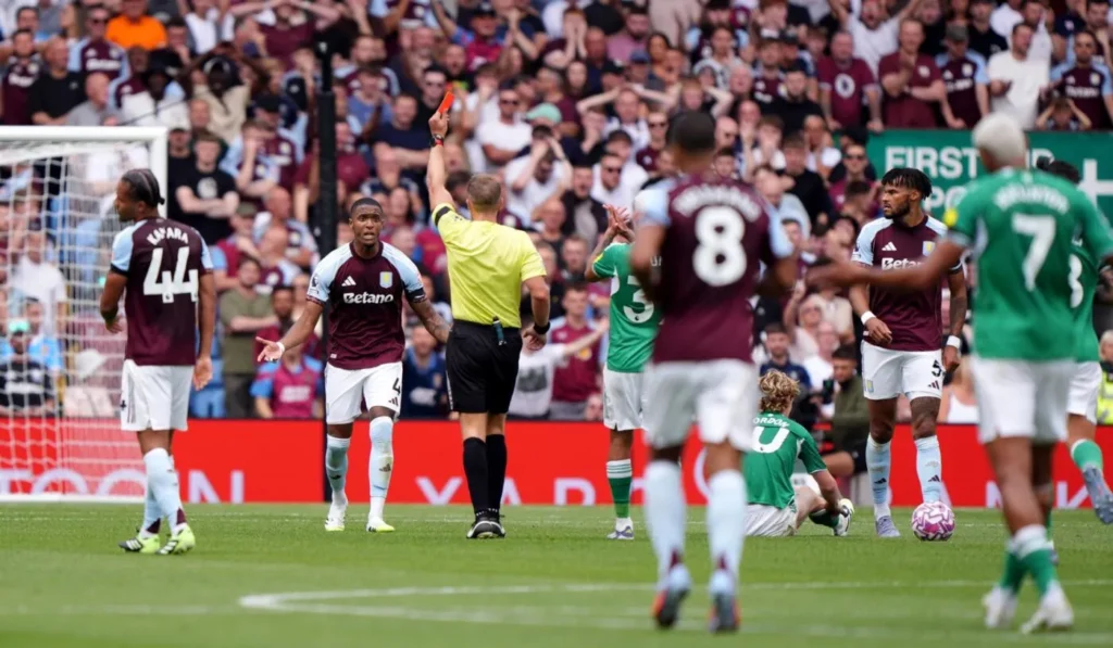 يوروبا ليغ.. أستون فيلا يسقط في هولندا وفوز ثالث لليون