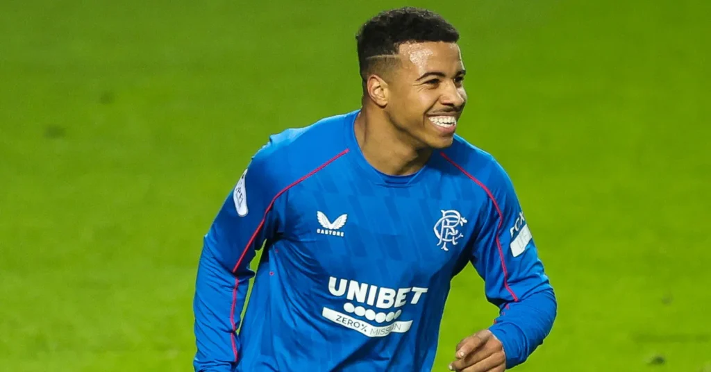 ليل الفرنسي يقترب من ضم مهاجم الأسود