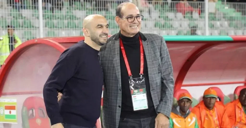 الركراكي: الزاكي مدربي وسعيد بحضوره في افتتاح ملعب مولاي عبد الله