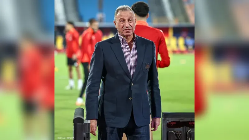 انتخابات الأهلي المصري.. الخطيب يختار التسليم الآمن