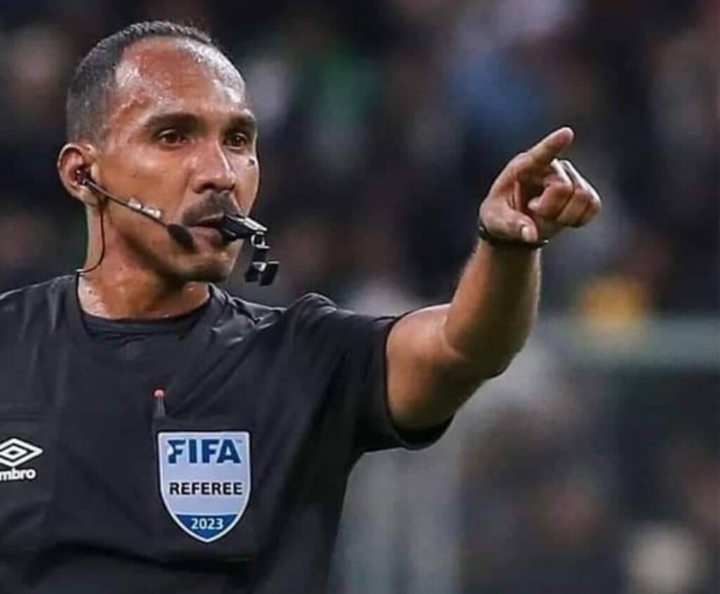 حكم سوداني لمباراة كأس السوبر بين نهضة بركان وبيراميدز